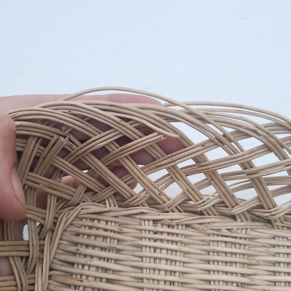 Rectangler Woven wicker basket natural color